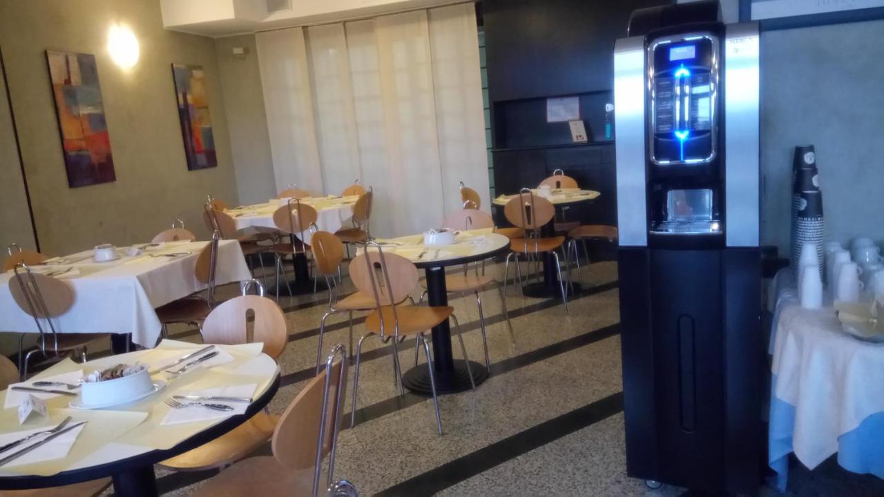 Pacific Hotel Airport 보르가로토리네세 외부 사진